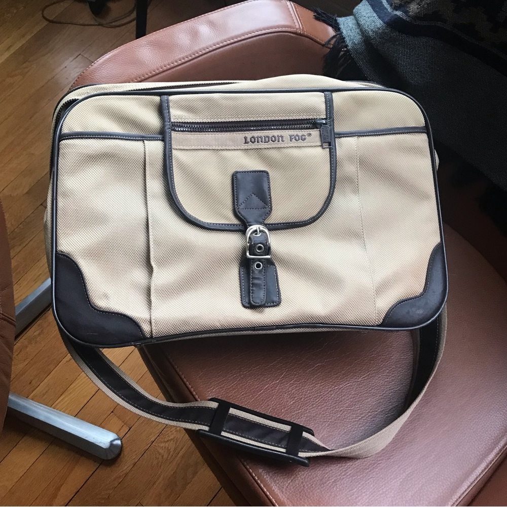 SOLD • London Fog Shoulder Bag